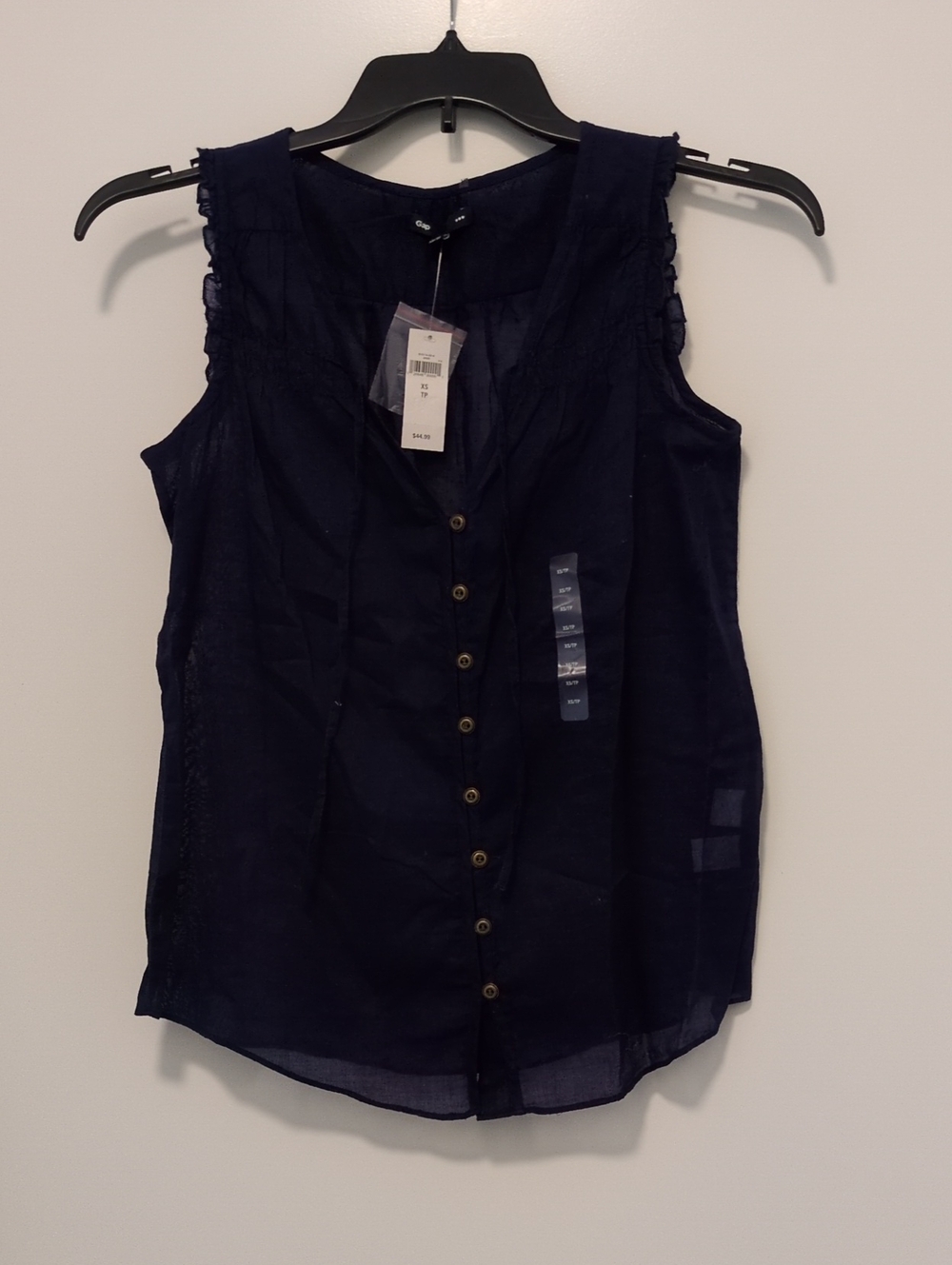 GAP Women's Blue/Purple Sleeveless Button-Front Blouse